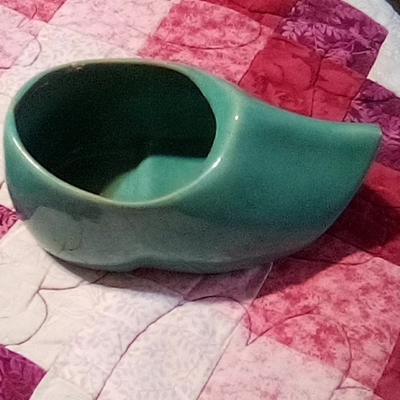 Vintage ceramic and porcelain shoe planters - Picture 3 of 8